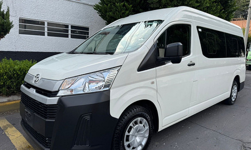 Toyota Hiace 2.7 Ven...