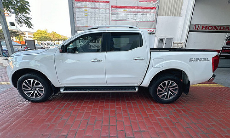 Nissan Np300 Frontie...