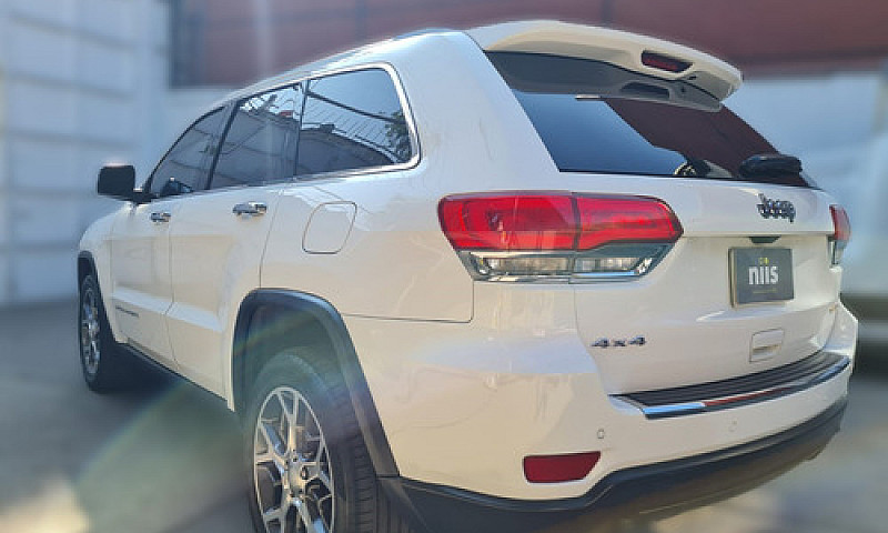 Jeep Grand Cherokee ...