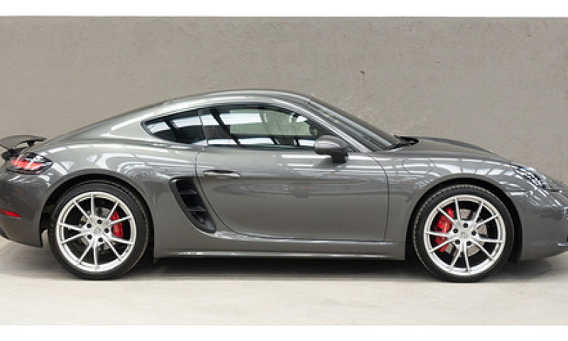 Porsche Cayman 2.5 S...
