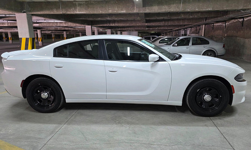 Dodge Charger 5.7 Rt...