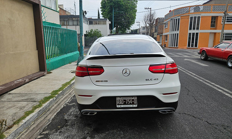 Mercedes Glc 43...