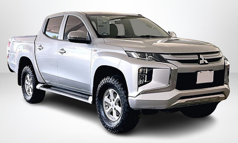 Mitsubishi L200 2021...