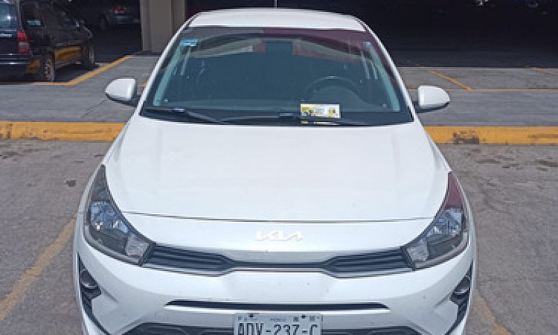 Kia Rio 1.6 L Sedan ...