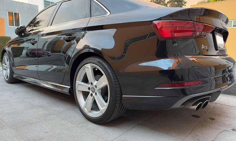 Audi A3 2.0 Sedán L ...