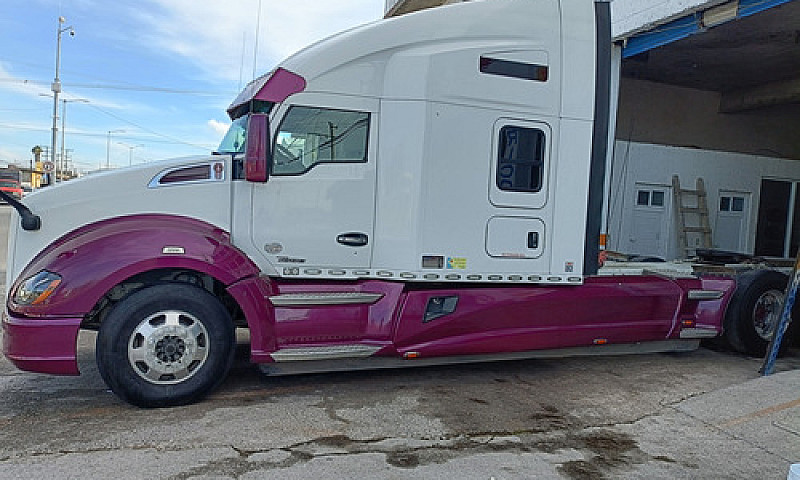Kenworth T680...