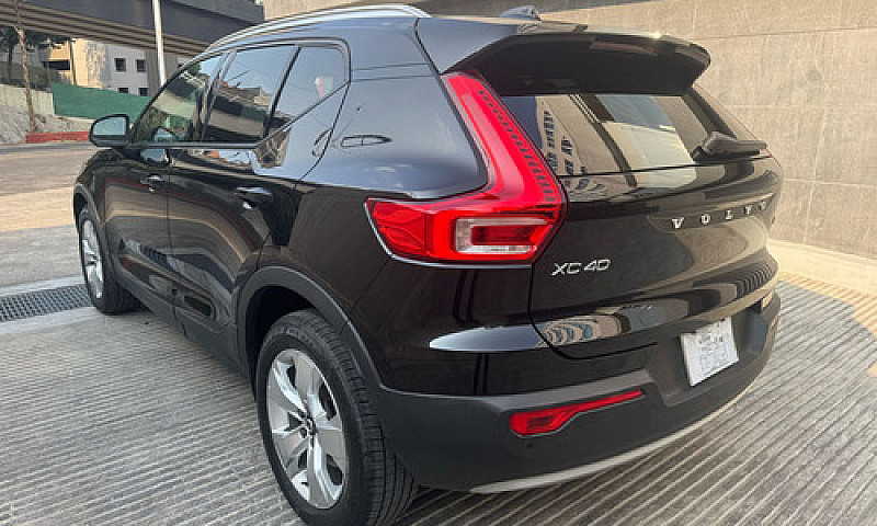 Volvo Xc40 2020...