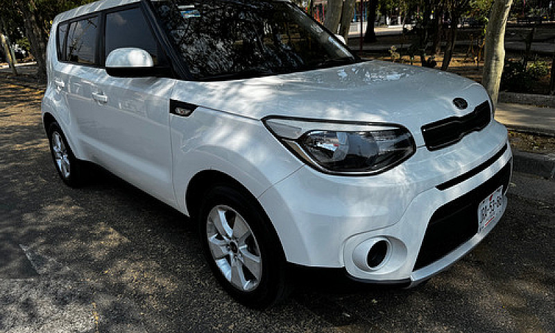 Kia Soul 1.6 Lx Mt...