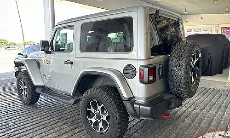Jeep Wrangler 2023...