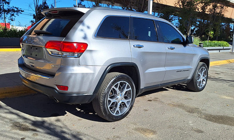 Jeep Grand Cherokee ...