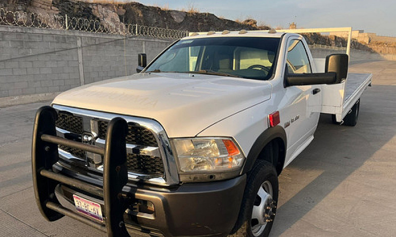 Dodge Ram 3500 Chasi...