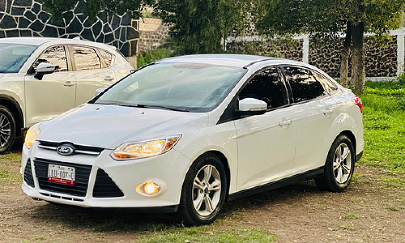 Ford Focus 2.0 Trend...