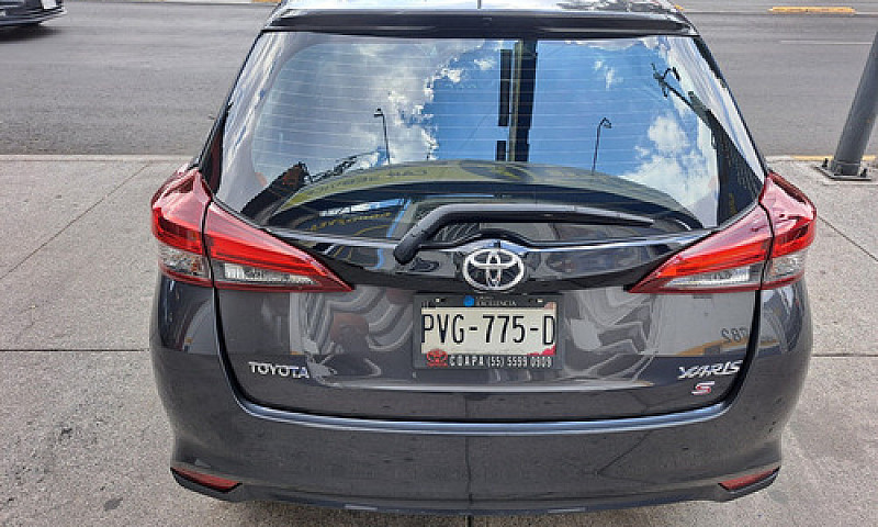 Toyota Yaris 1.5 5P ...