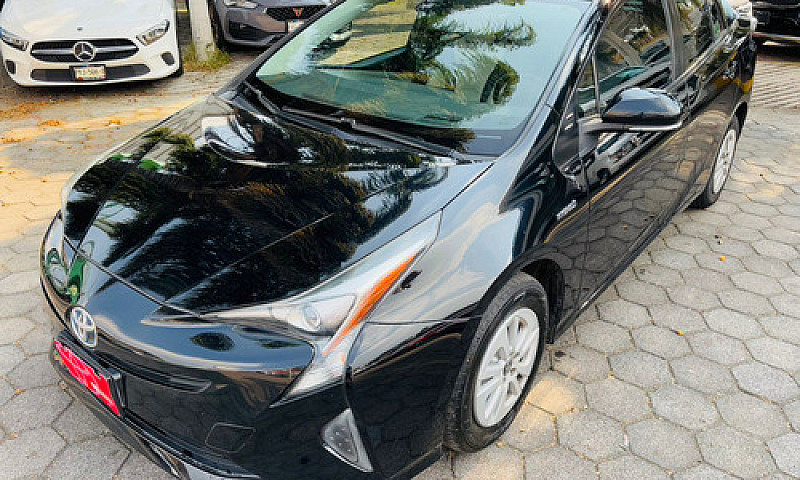 Toyota Prius 2017...