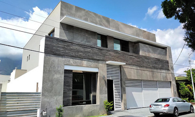 Casa  En Venta Los R...