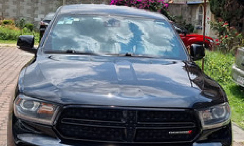 Dodge Durango 5.7 V8...