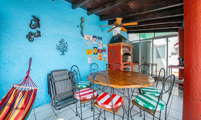 Casa En Venta En Lom...