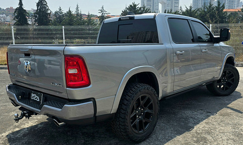 Ram 1500 Laramie Spo...