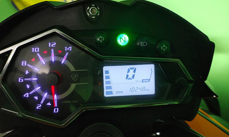 Motocicleta Italika ...