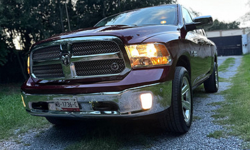 Dodge Ram 1500 5.7 2...