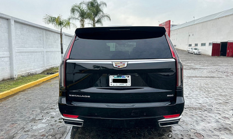 Cadillac Escalade Es...