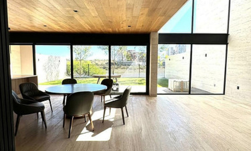 Casa Vancouver - La ...
