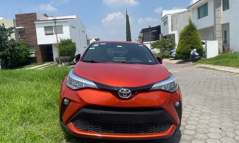 Toyota Ch-R 2.0 Cvt...