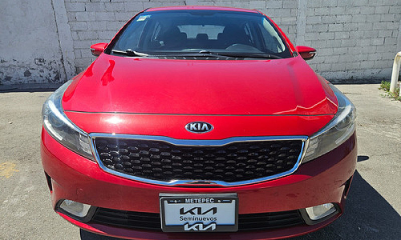 Kia Forte Hb 2018...