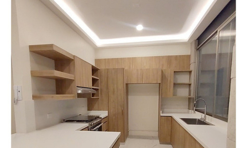 Casa Minimalista Nue...