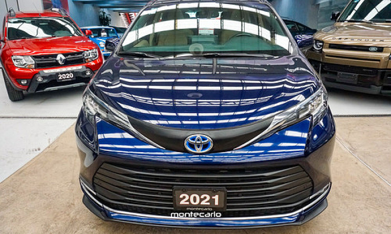 Toyota Sienna 2021...