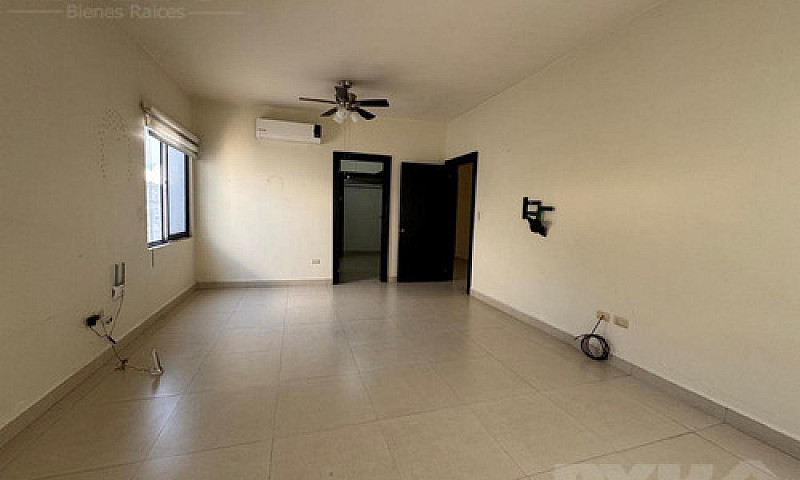 Casa En Venta Con Al...