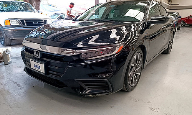 Honda Insight 2019...