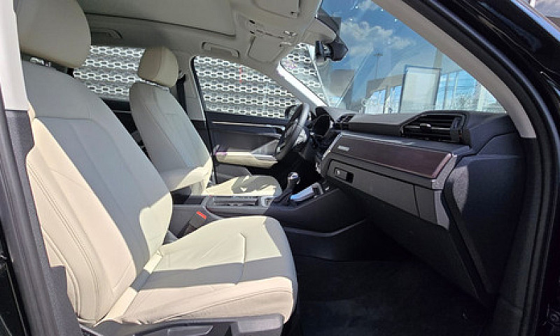 Audi Q3 2024...
