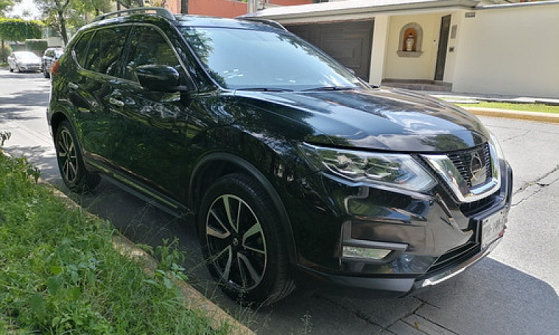 Nissan X-Trail 2.5 E...