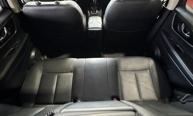 Nissan X-Trail 2.0 E...