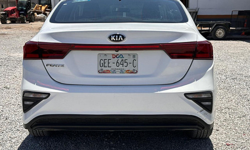 Kia Forte 2.0 L At...