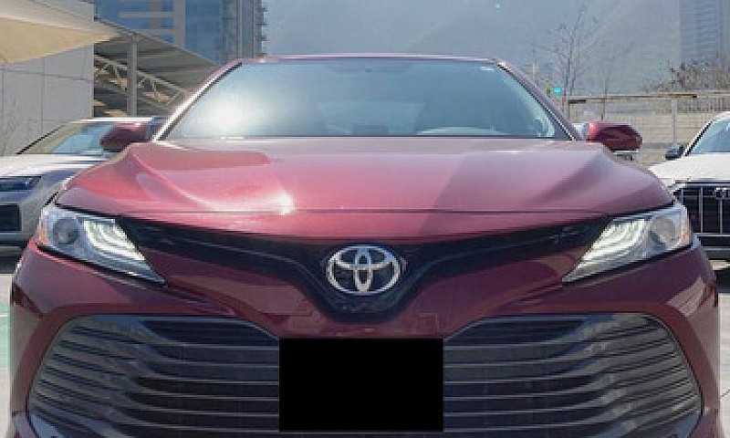 Toyota Camry 2020...