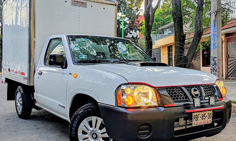 Nissan Np300 2.5 Die...