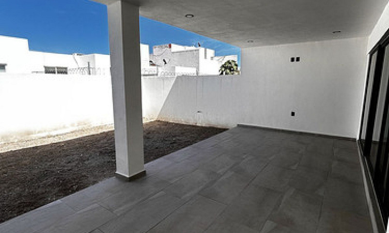 Casa En Venta En Gra...