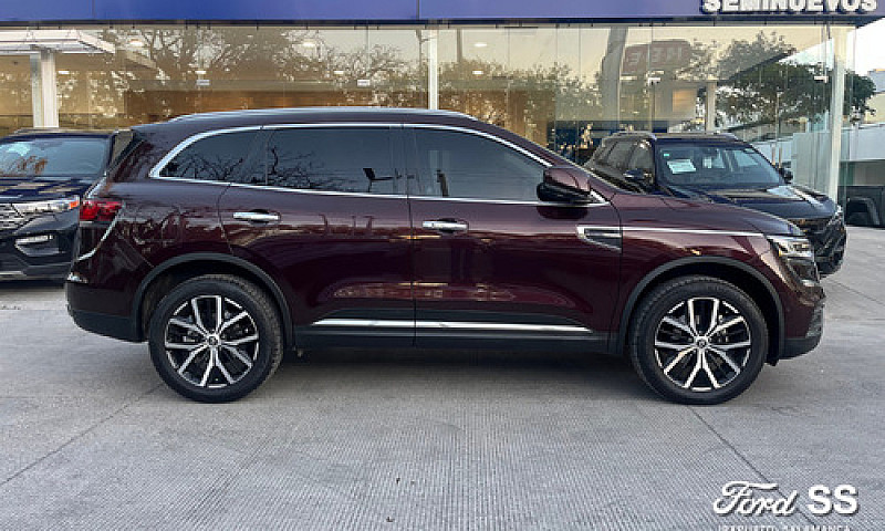 Renault Koleos 2024...