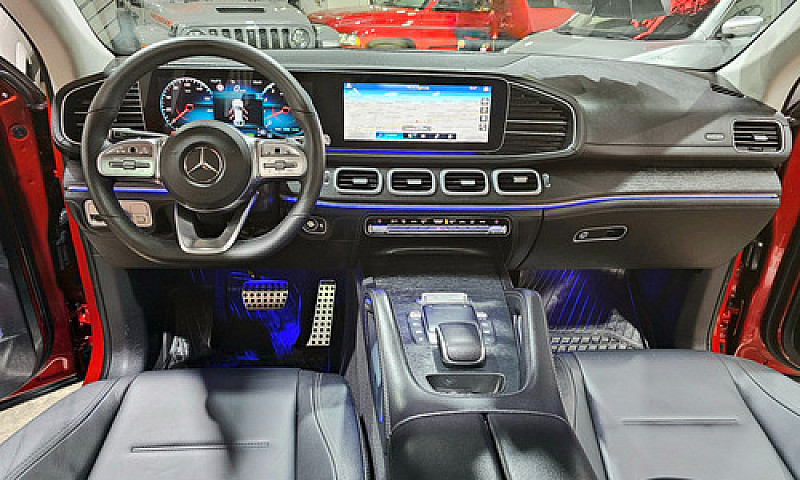 = Mercedes-Benz // G...