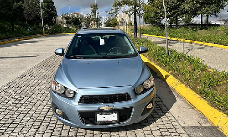 Chevrolet Sonic 1.6 ...