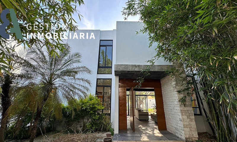 Casa En Venta En Cer...
