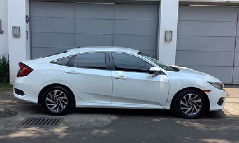 Honda Civic 2.0 I-St...