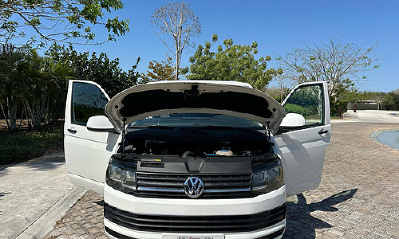 Volkswagen Transport...