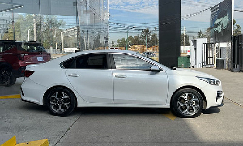 Kia Forte Sedan 2020...