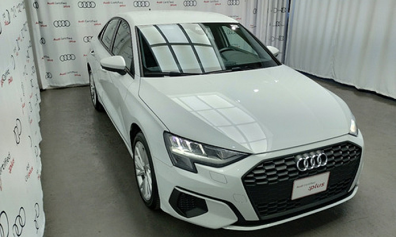 Audi  A3  2024...
