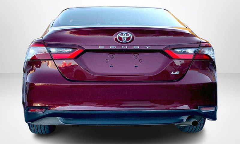 Toyota Camry 2021...