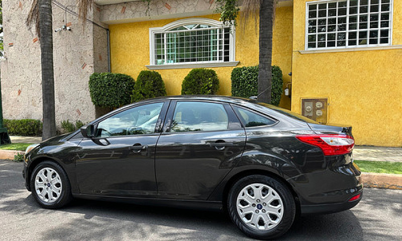 Ford Focus 2.0 S 5Ve...