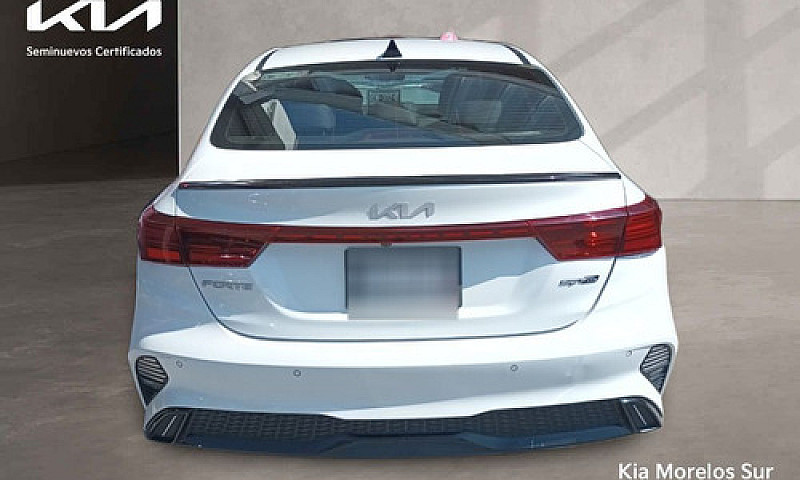 Kia Forte Sedan 2022...